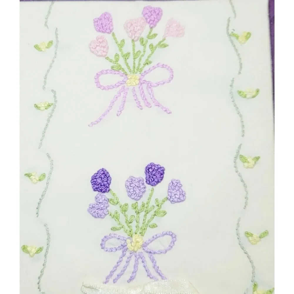 Vintage Embroidered Kitchen Hand‎ Towel Pink Purple Flower Bouquet Laced Boarder